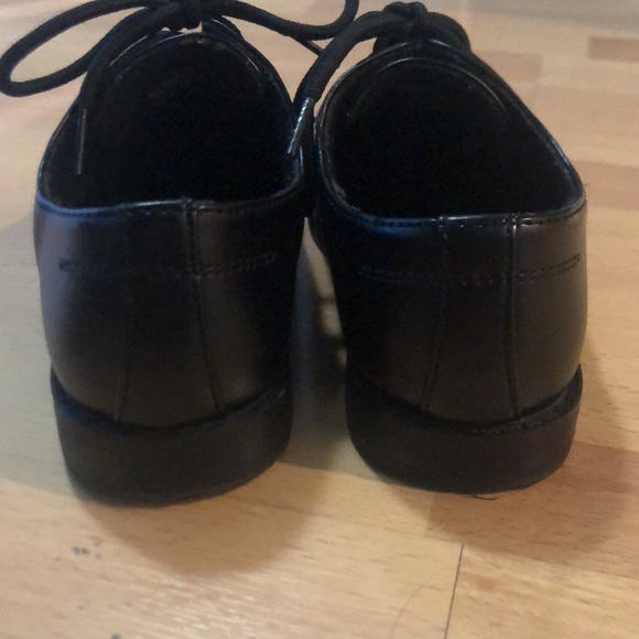 Dress shoe youth size 3 - Picture 4 of 5